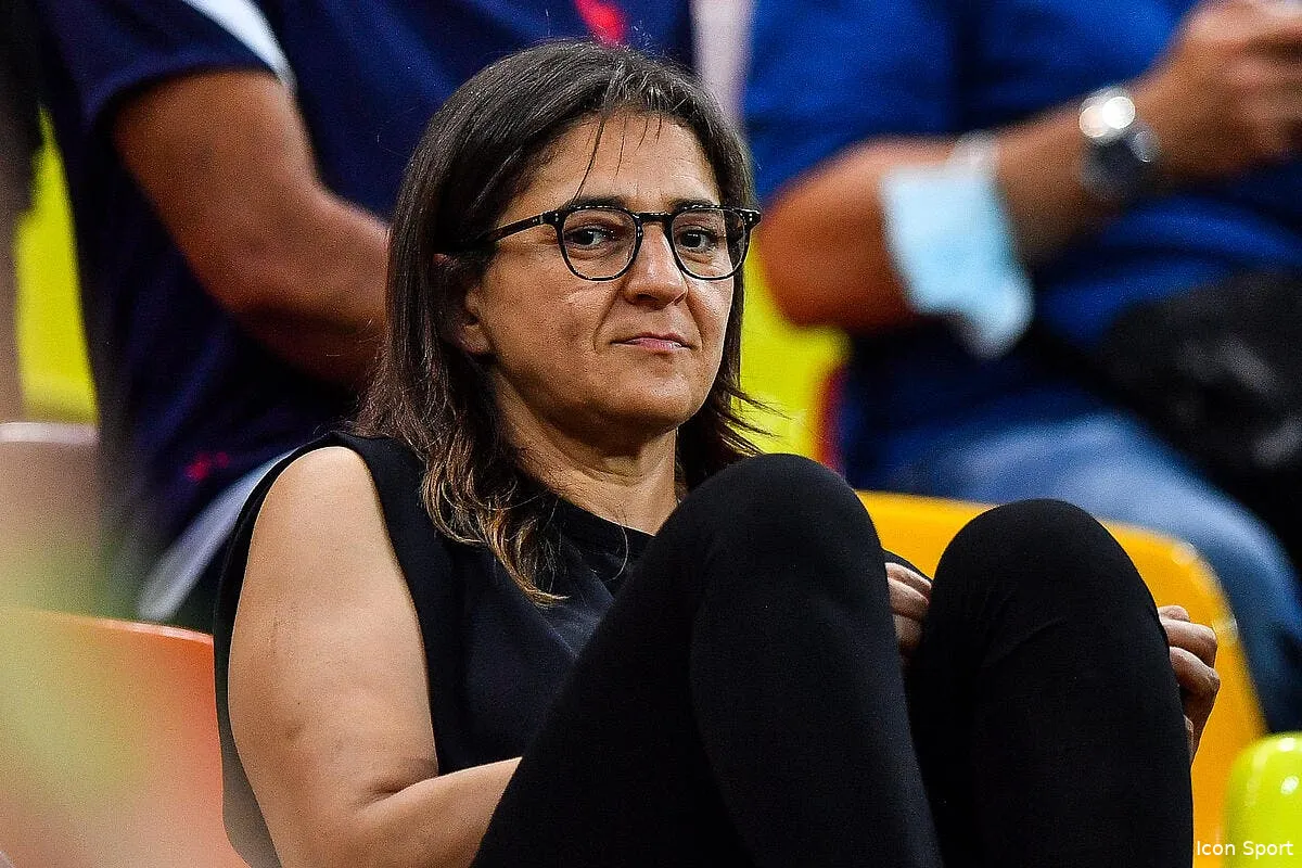 edf la mere de kylian mbappe taupe des journalistes pendant l euro icon bap 280621 93 245 323821