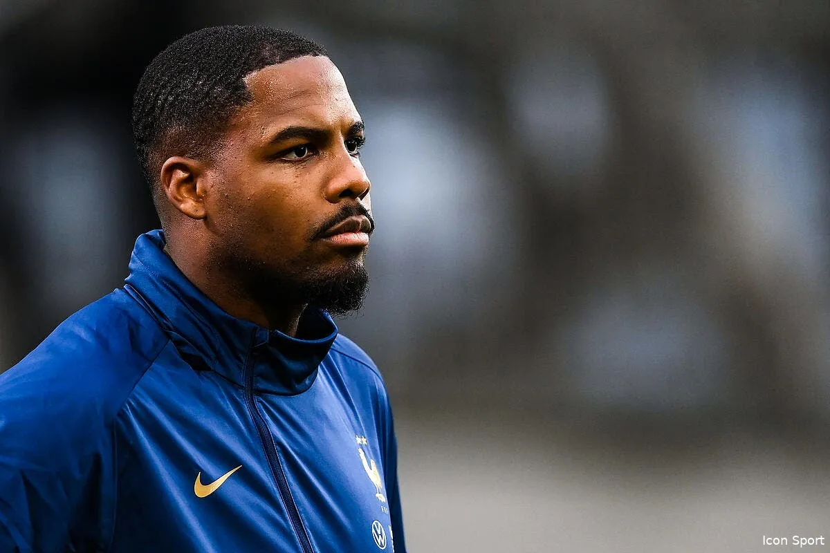 edf le facteur x des bleus c est maignan icon 2468421 358596