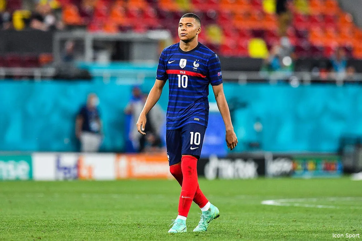 edf les vestes se retournent sur mbappe il charge les footix icon bap 280621 93 171 317847