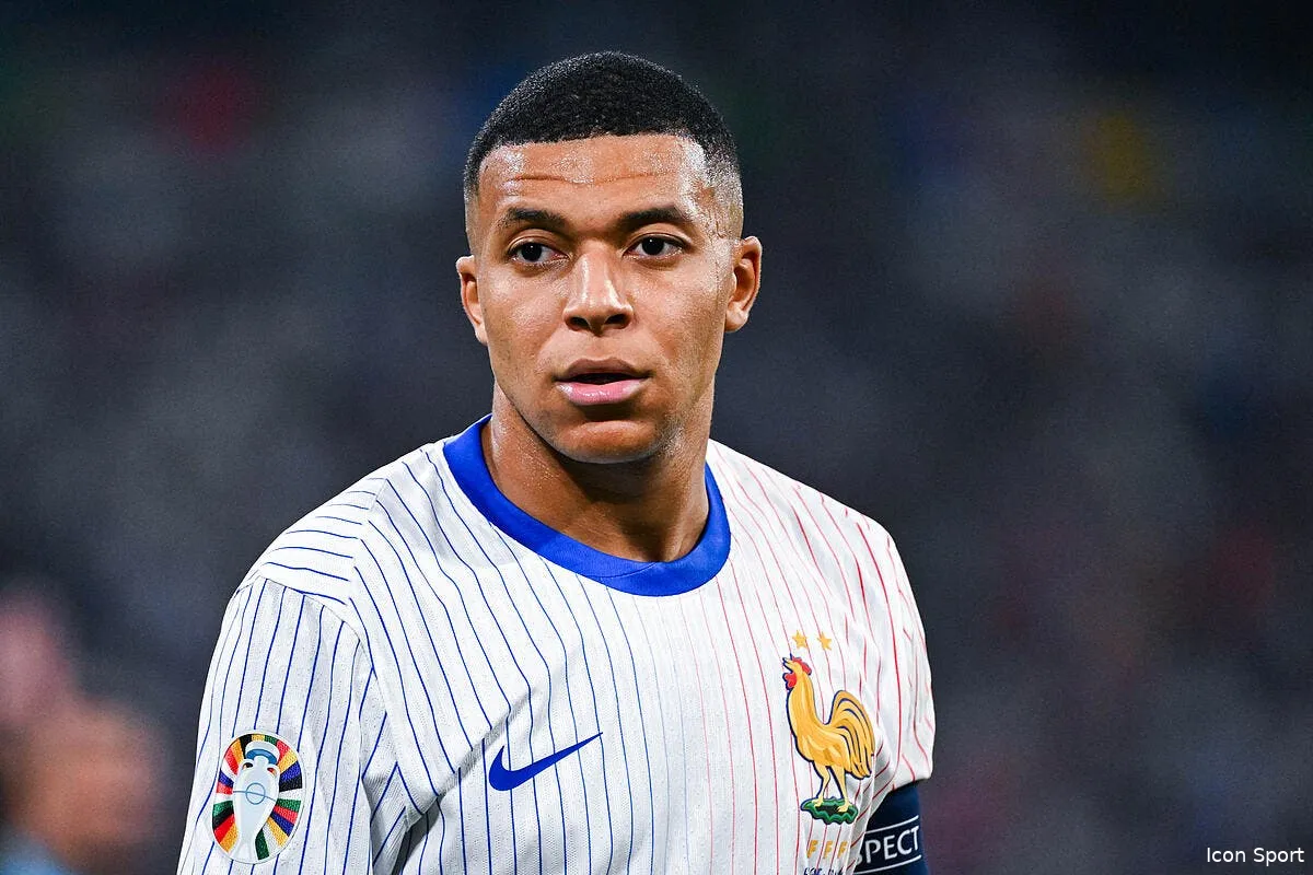 edf mbappe destitue deschamps recoit un ordre iconsport 233945 0735 378456