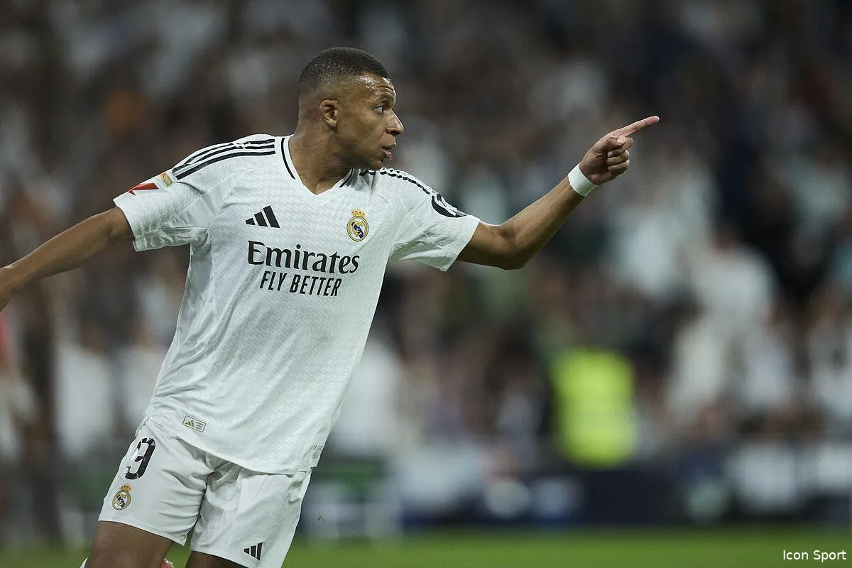 edf mbappe en bleus deschamps negocie avec le real iconsport 240129 0009 381927