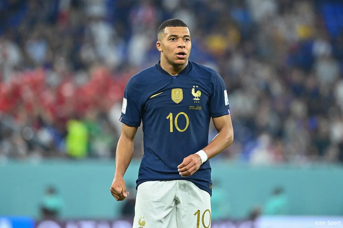 edf mbappe modeste apres son incroyable double icon dib 261122 10 157 354028