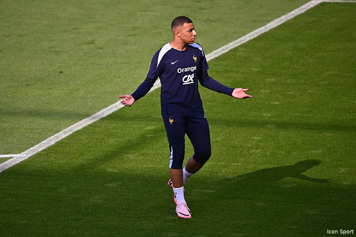 edf mbappe saoule didier deschamps il veut jouer vendredi iconsport 232676 0095 377424