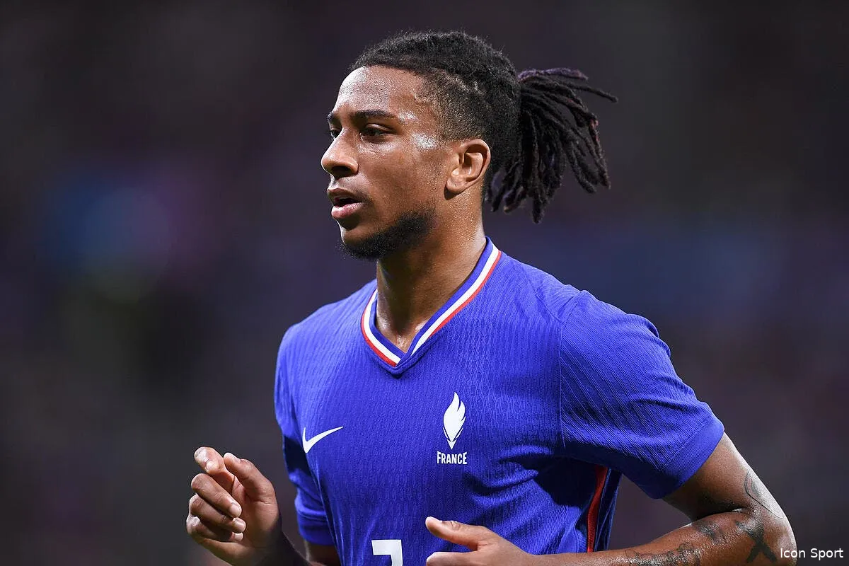 edf micael olise star de la france deschamps est dos au mur iconsport 236236 0113 379406