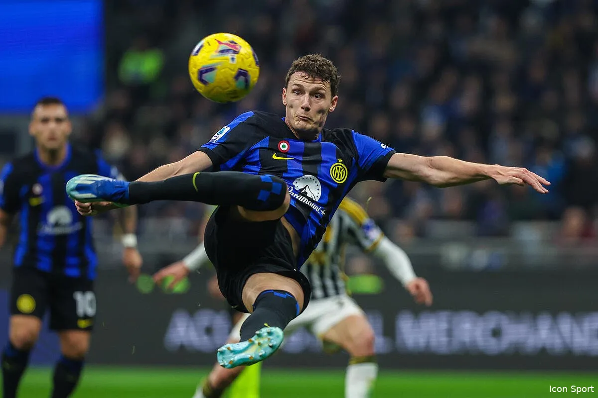 edf pavard titulaire a l euro deschamps ne va pas avoir le choix icon iconsport lps 1226547 371544