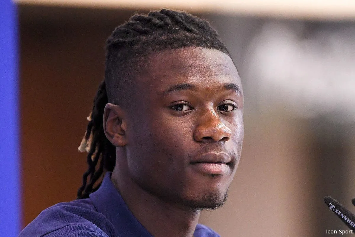 edf zidane et deschamps ce bleu annonce la couleur icon ab1 2820 2 353944