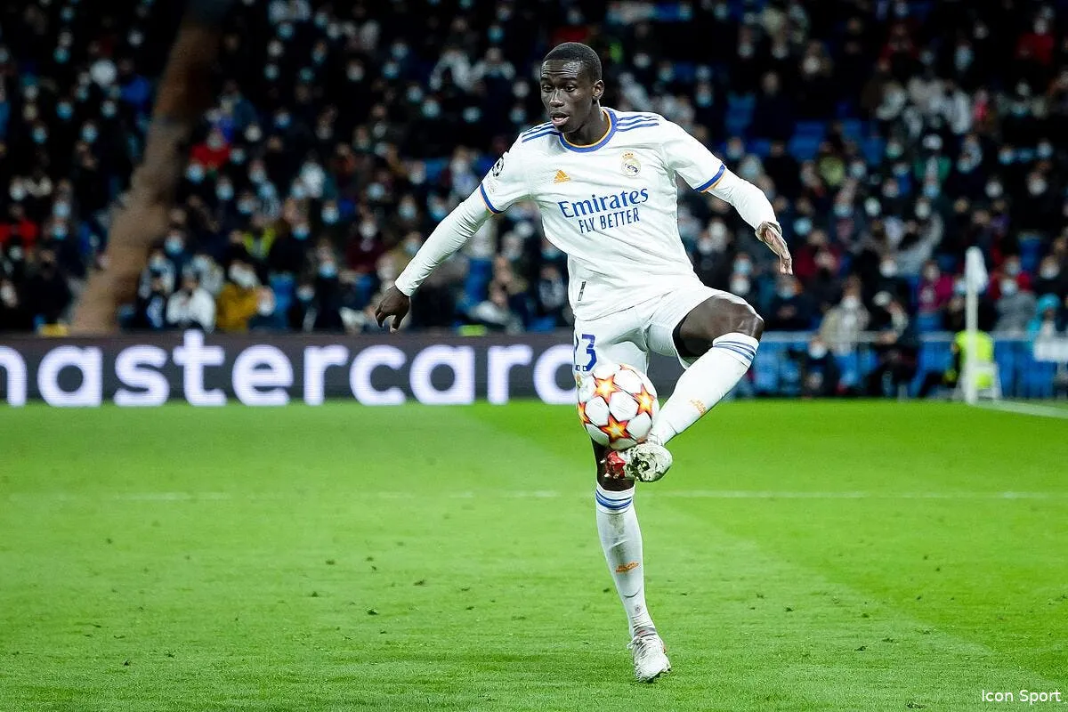 edouard et ferland mendy furieux contre le manque de respect des medias icon 071 rmasha20211103 168 328273