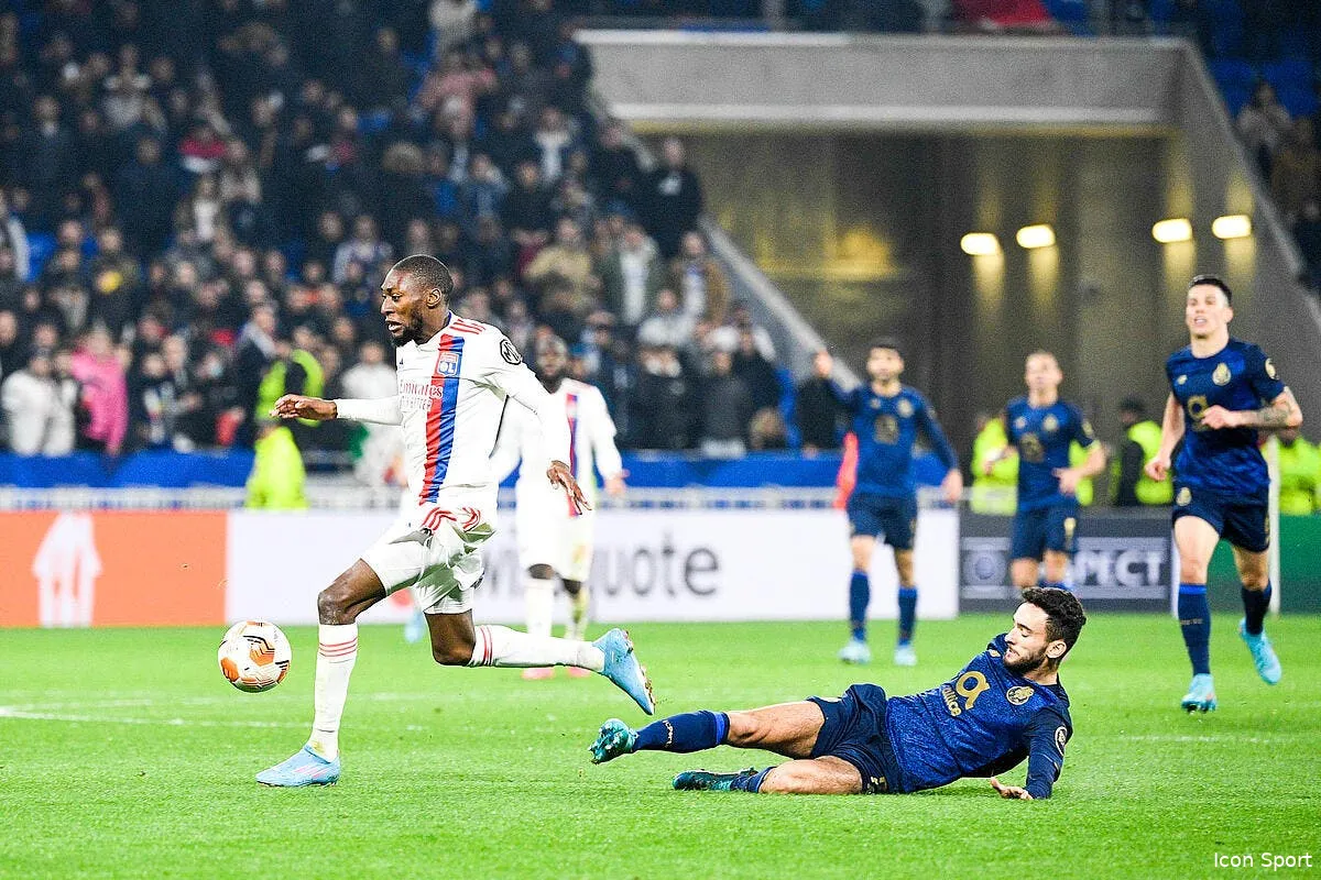 el l ol evite le barca mais tombe sur west ham icon cas3504 337083