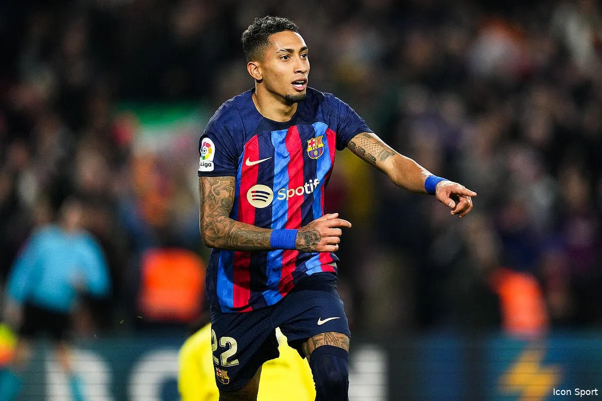 en crise le barca dechire un cheque de 70 me raphinha 357401