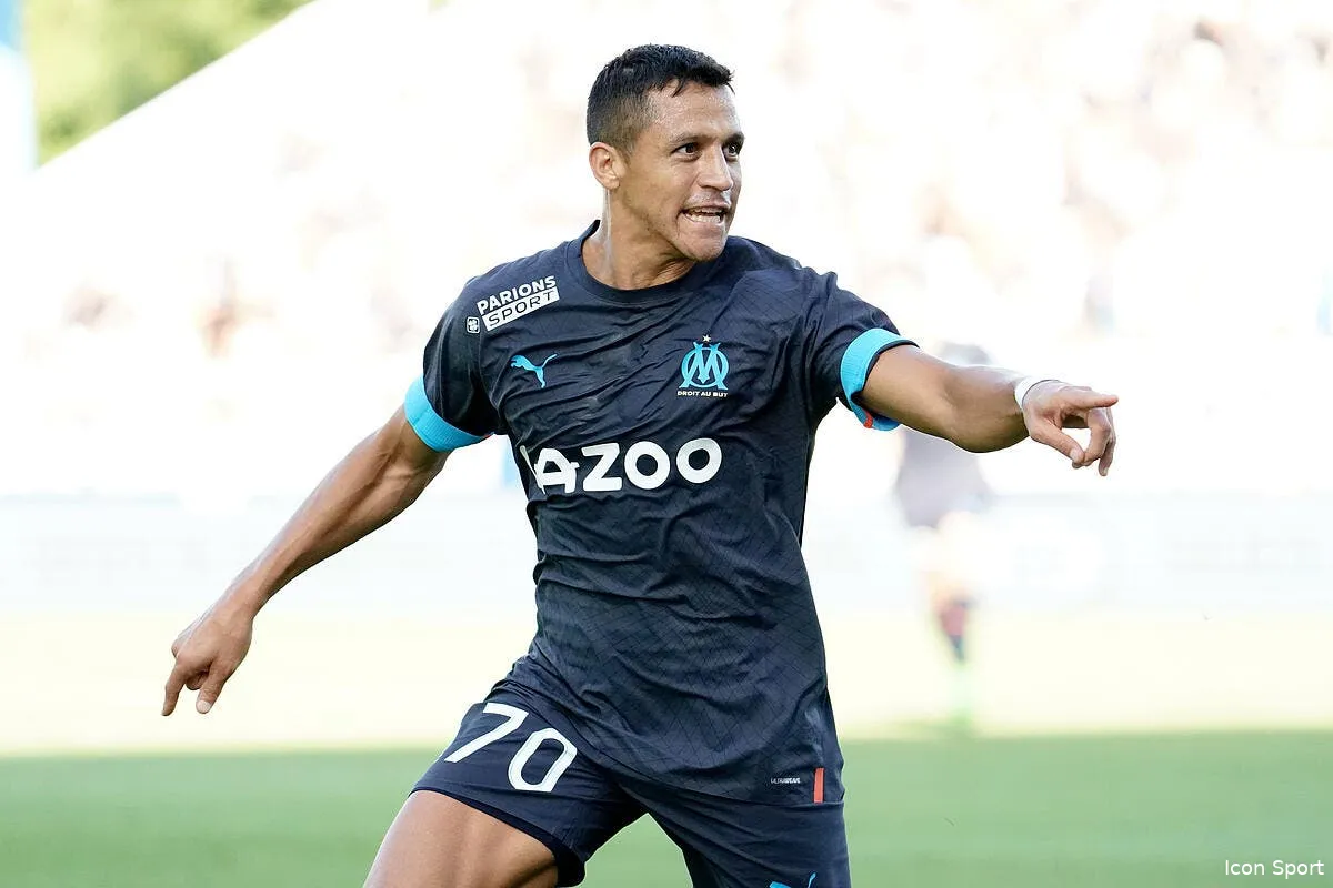 en pleins doute l om tient deja son sauveur icon win4732 350479