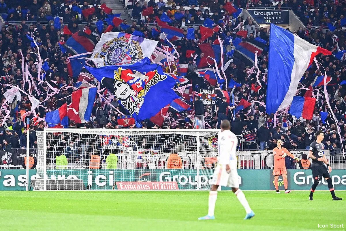 encore des coups echanges dans les tribunes de lyon icon dib 270222 10 69 335809