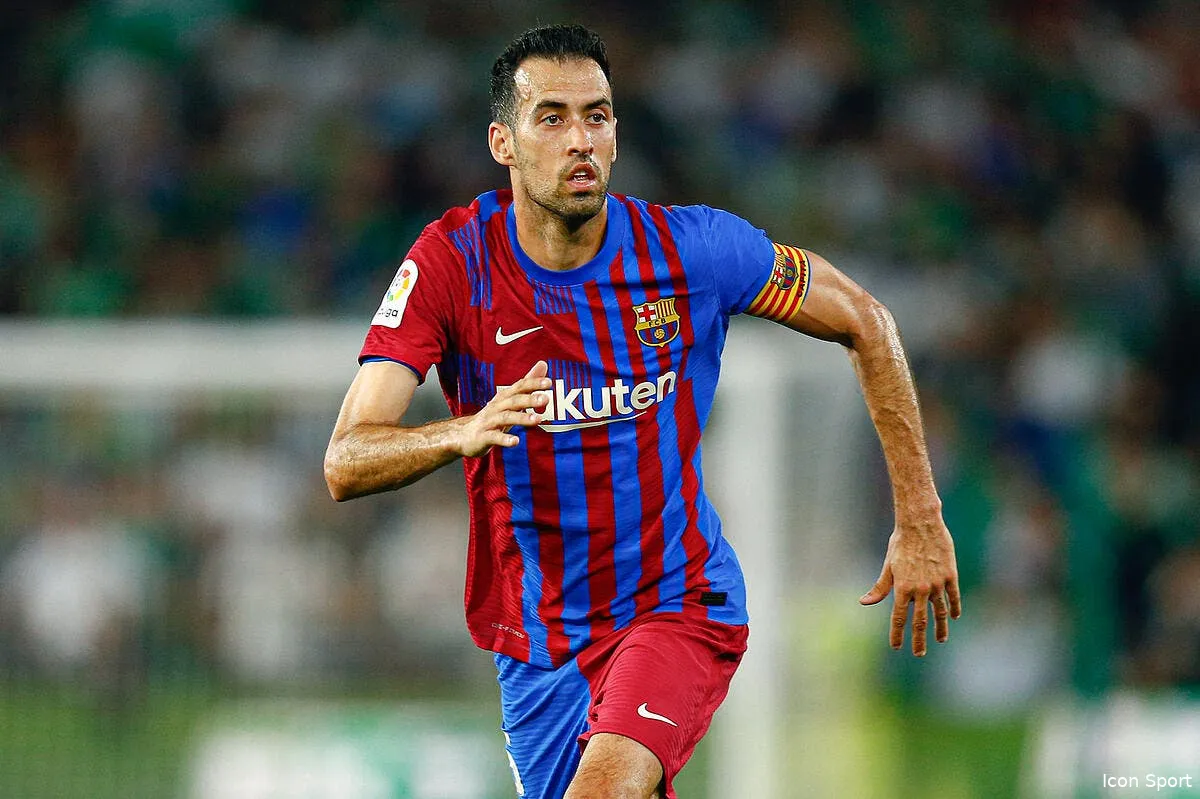 esp busquets prepare ses adieux au barca icon ap 220507 751 354797