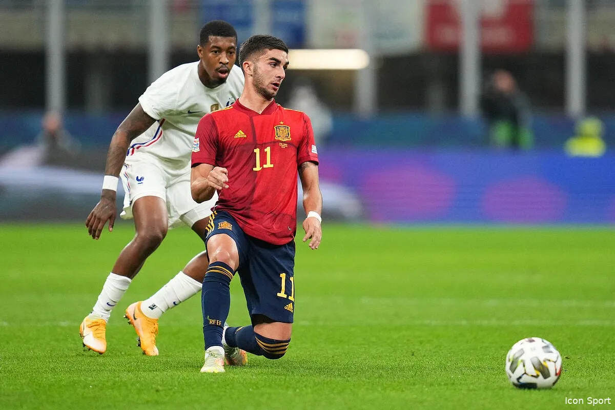 esp ferran torres cet accroc met le barca en panique icon ps 211010 009 330945