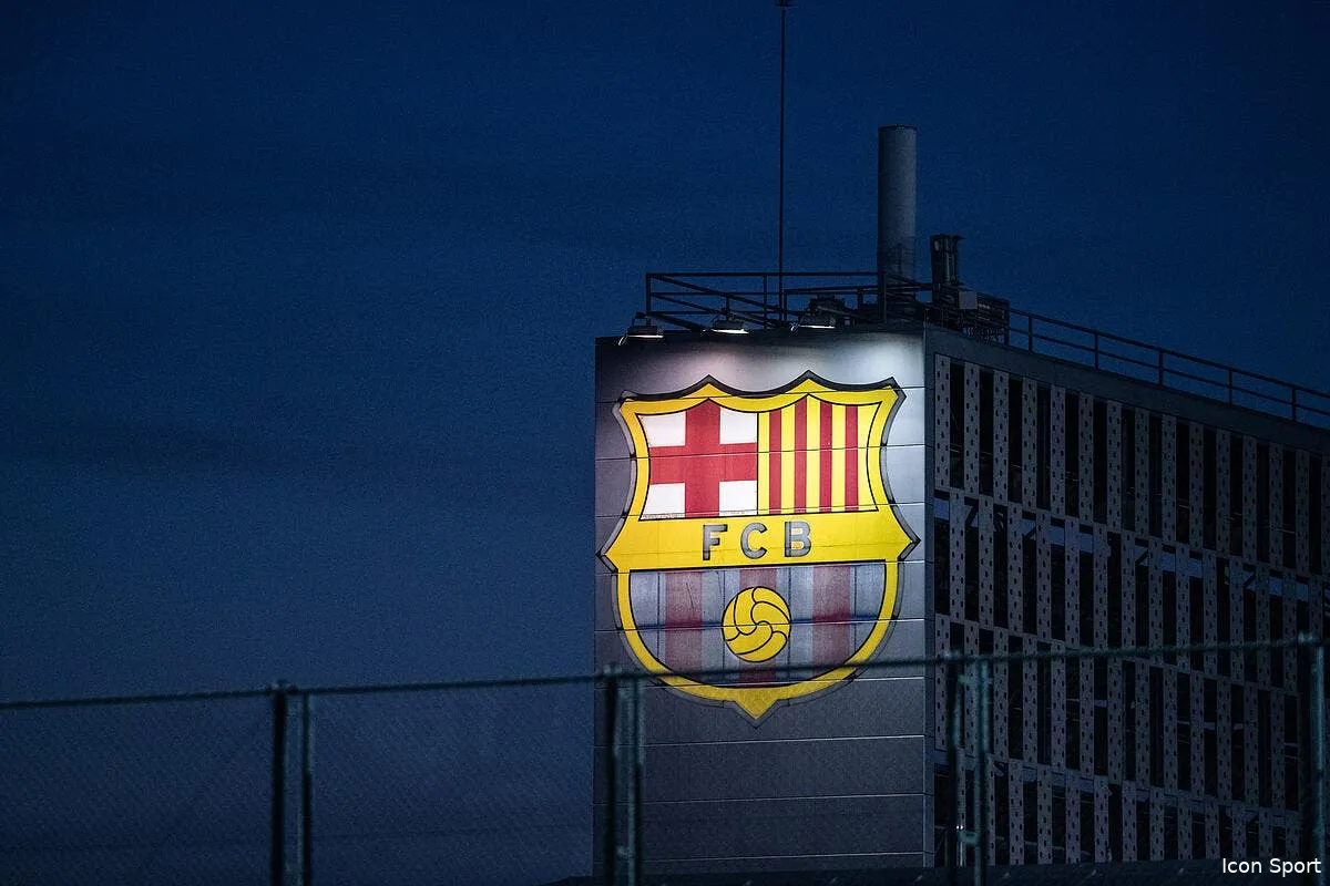 esp le barca condamne a une amende de 15 millions d euros icon 017637 0013 360271