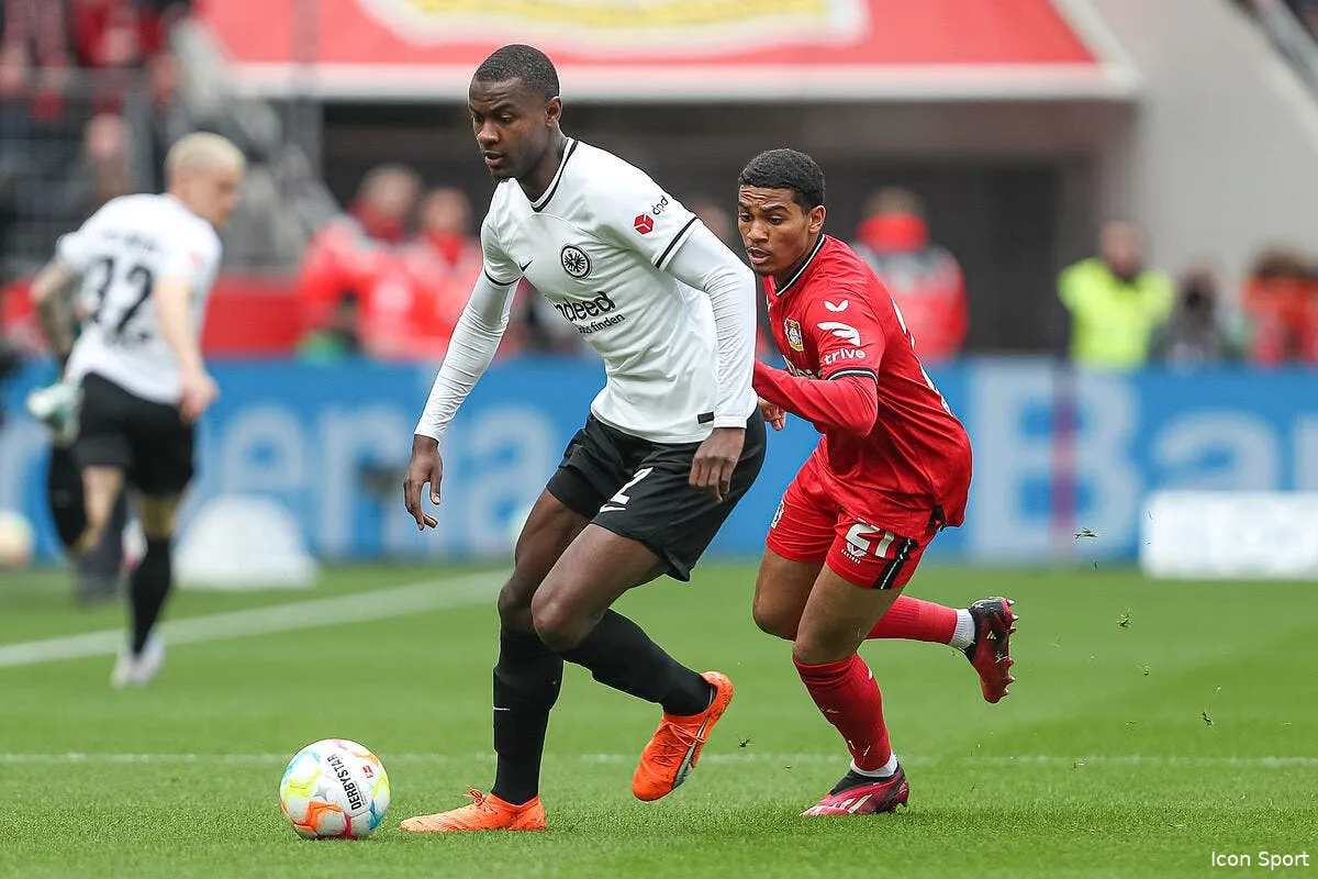 evan ndicka l om vise du tres lourd au mercato icon 678 20230408 ok levfra 0053 359382