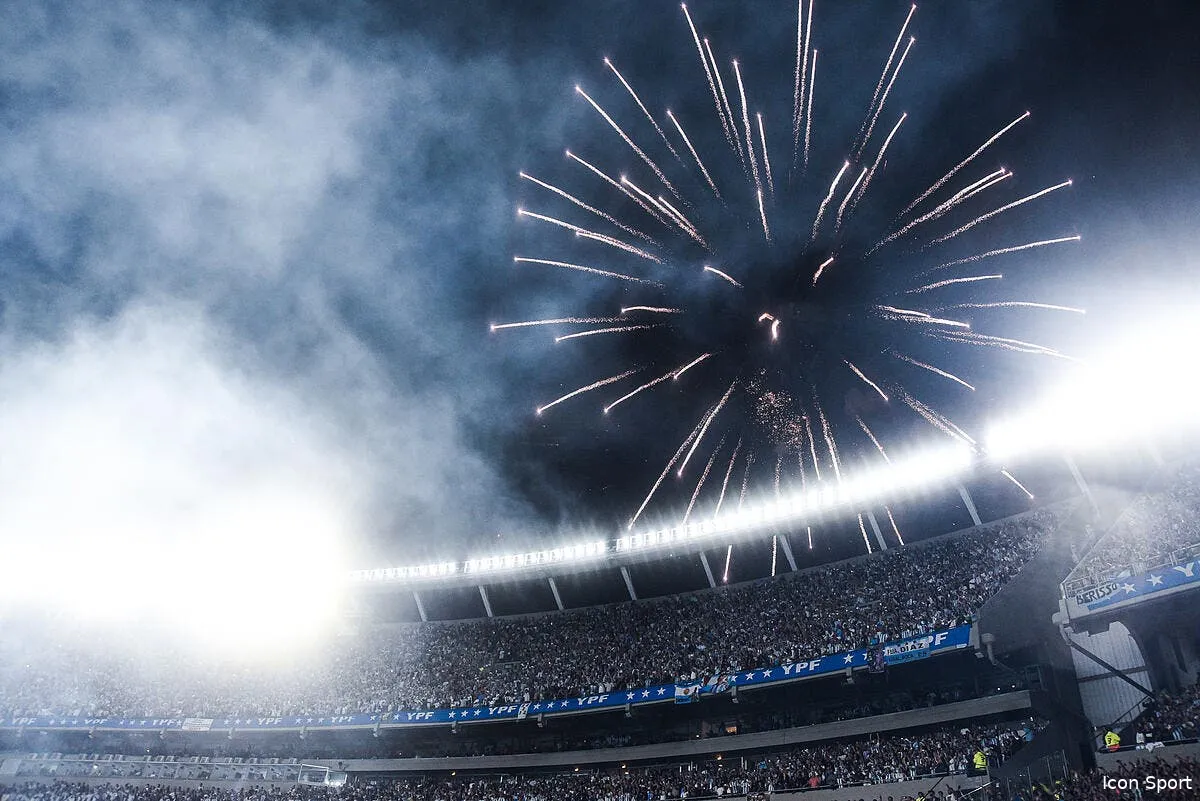 foot01 com vous souhaite une bonne annee 2024 icon sipausa 45312781 369951