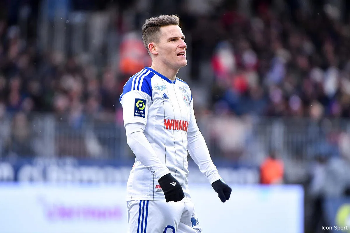 gameiro previent l om il va marquer icon 26022023 arl 1390 357998