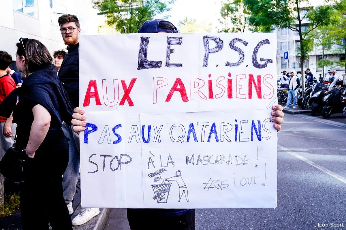 greve generale les ultras parisiens lachent le psg icon psg 030523 75 84 360236
