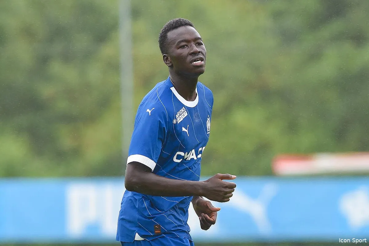 gueye bloque le mercato de l om a cause de la can icon 075 rkcolm20230727 0338 370849