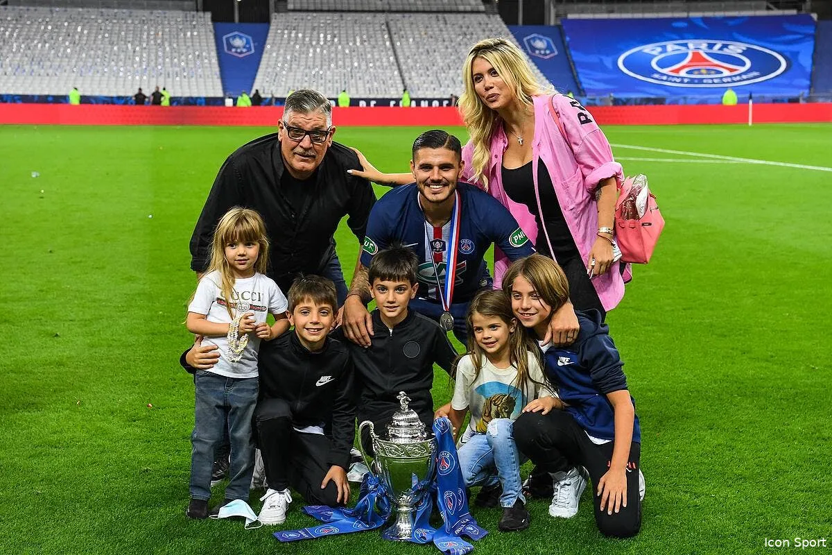 icardi prend un coup de couteau en plein coeur signe wanda nara icon bap 240720 93 340 326065
