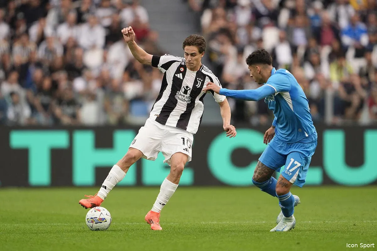 ita accrochee par naples la juve fait du surplace iconsport 239856 0023 381501