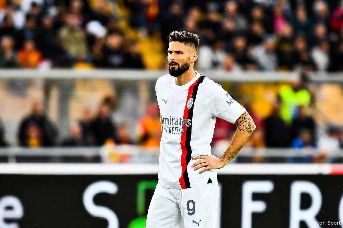 ita giroud suspendu 2 matchs avec milan off icon italy photo press 1237852 367972