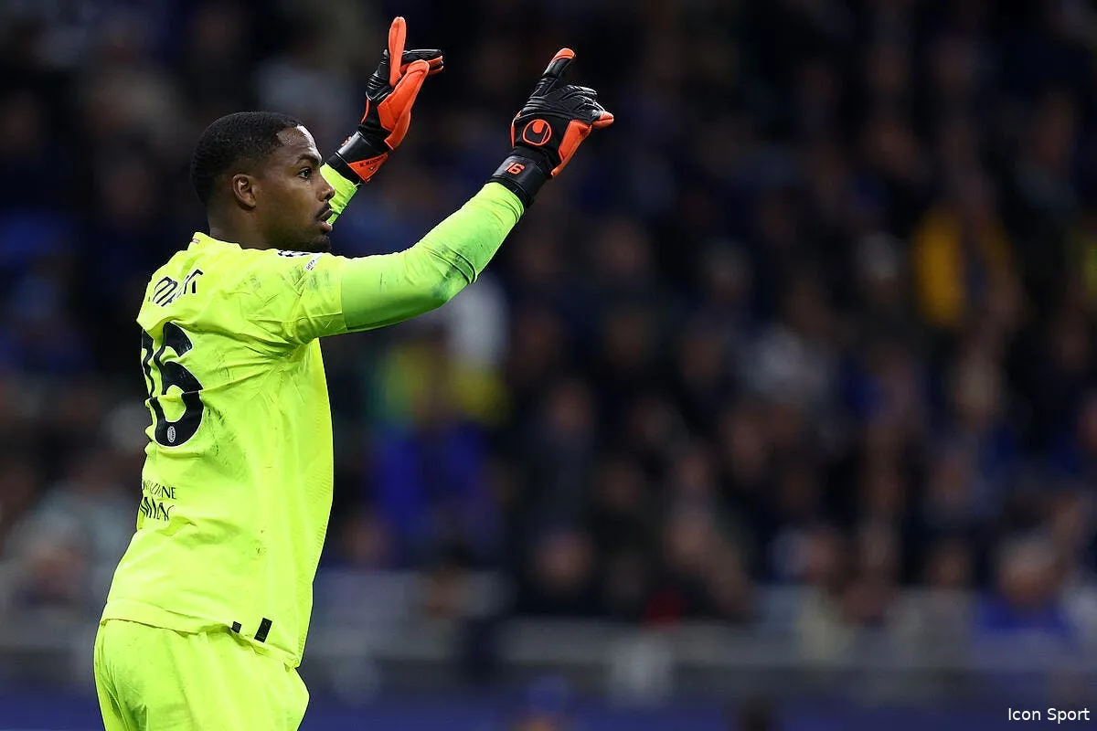 ita mike maignan affole l ac milan au mercato icon 577 intmil20230516 138 361355