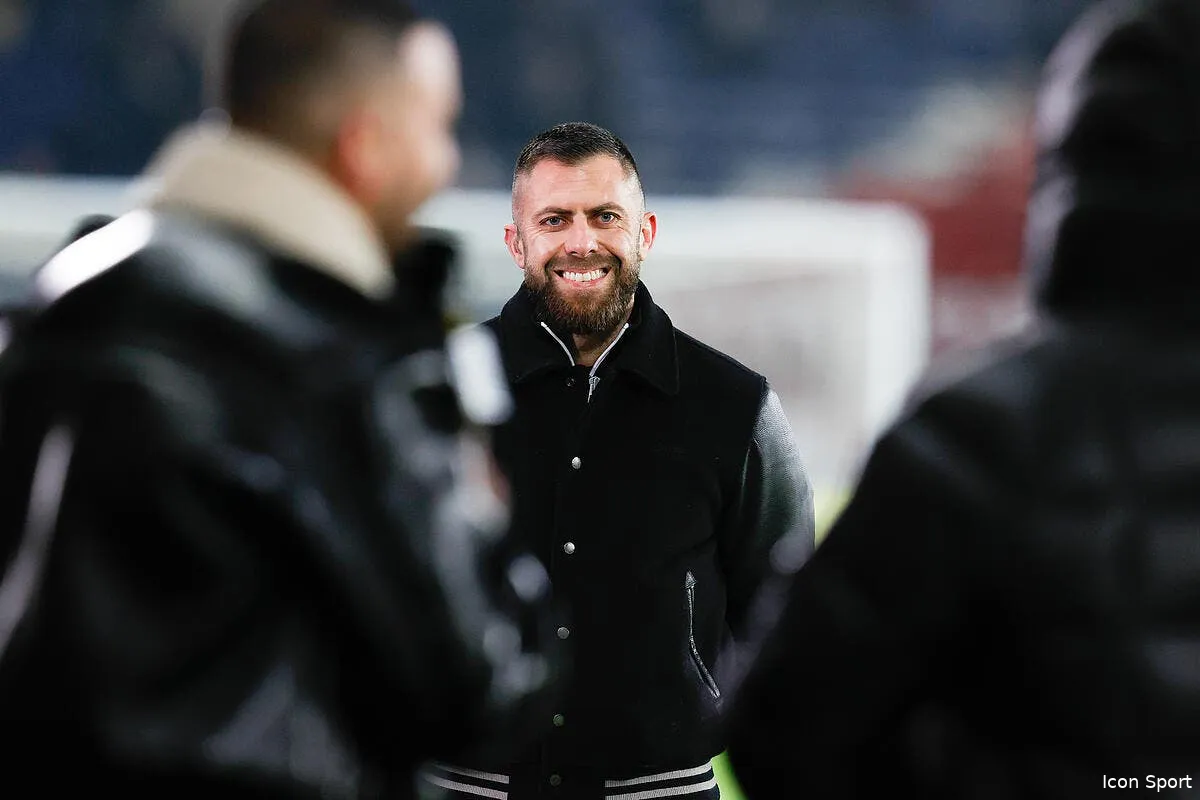 jeremy menez et bafe gomis signent chez dazn iconsport 245881 0225 385147