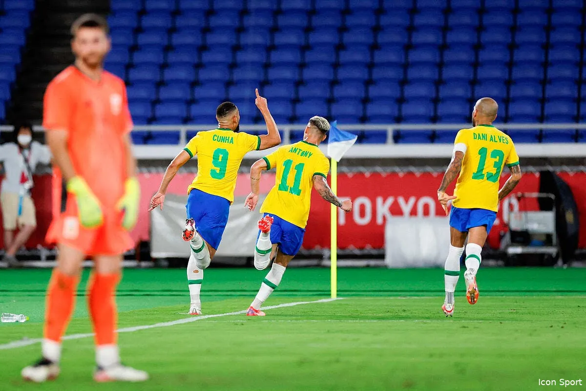 jo malcom offre la medaille d or au bresil bresil 1 320829