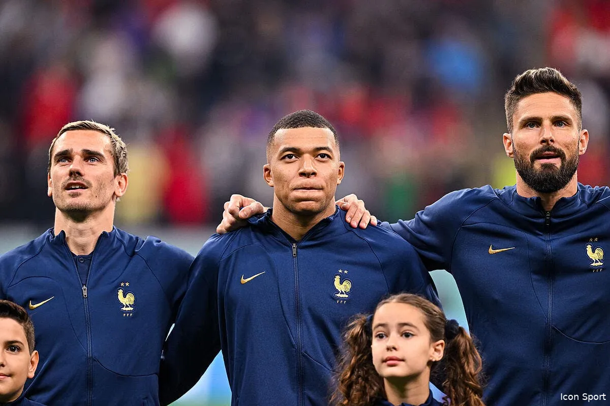 jo paris griezmann mbappe et giroud avec la france iconsport 167844 0359 373079