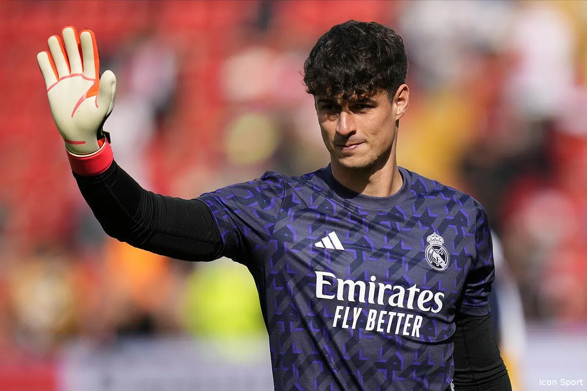 kepa arrizabalaga l idee xxl de benatia a l om iconsport 191428 0068 379507