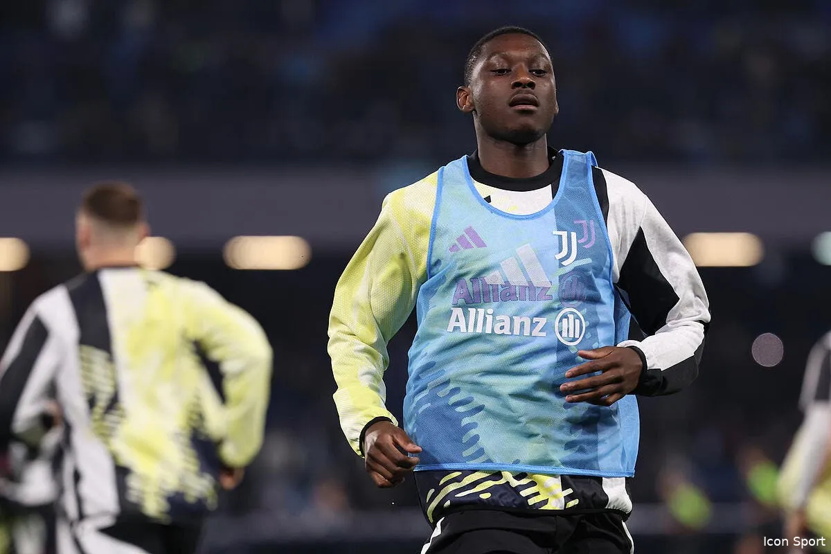 kolo muani titulaire avec la juventus contre naples iconsport 250457 0004 387394