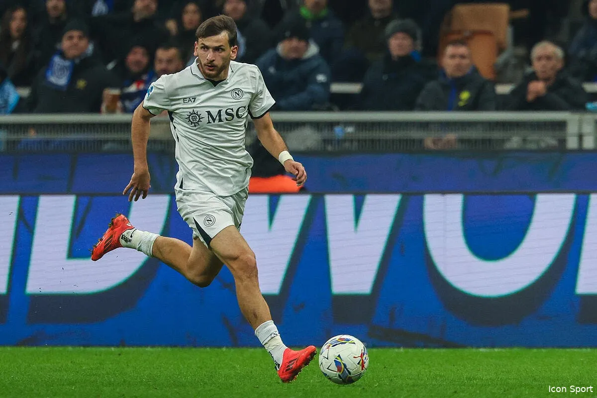 kvaratskhelia en janvier le psg a enfin trouve la faille iconsport 244231 0043 384010