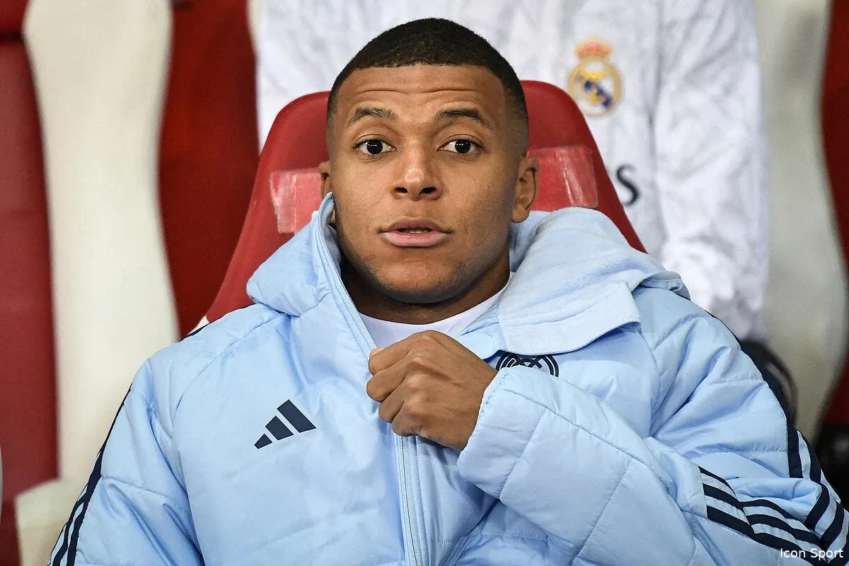 kylian mbappe a quatre allies pour sortir de la crise iconsport 240796 0146 383832