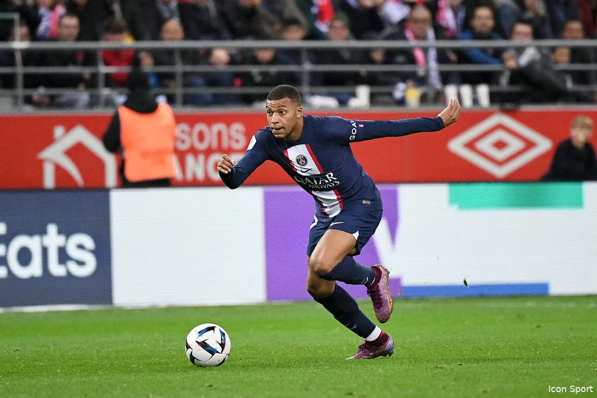 kylian mbappe isole au psg l espagne se regale icon ab1 7399 352186