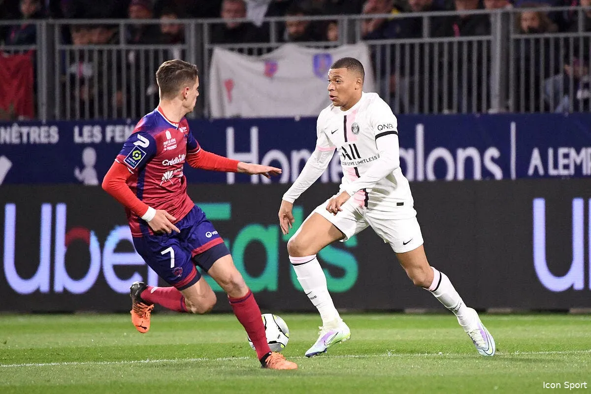 kylian mbappe joue avec le temps et le real madrid icon ab1 1779 338649