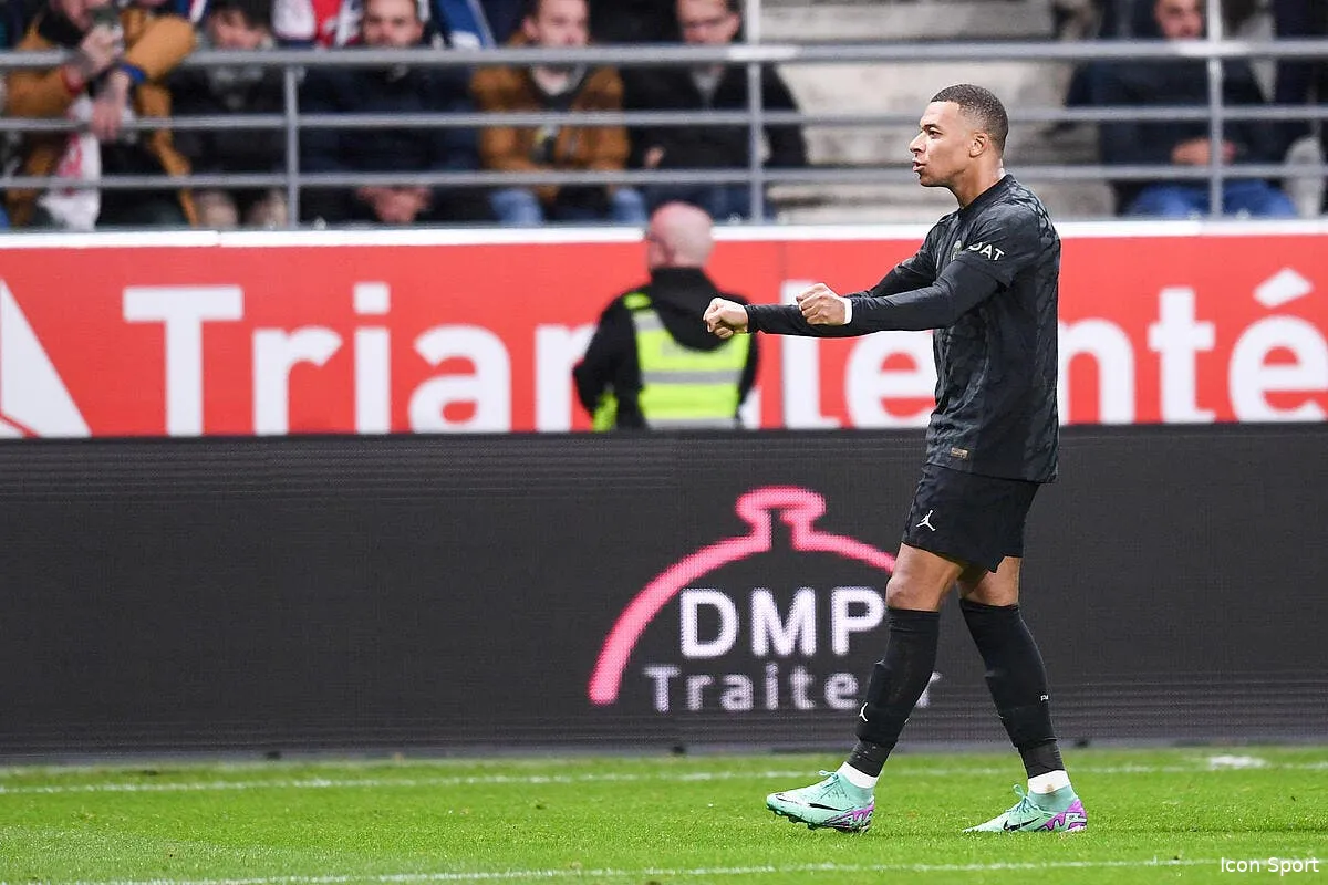 kylian mbappe joueur du mois d octobre en ligue 1 icon pl5 1675 367973