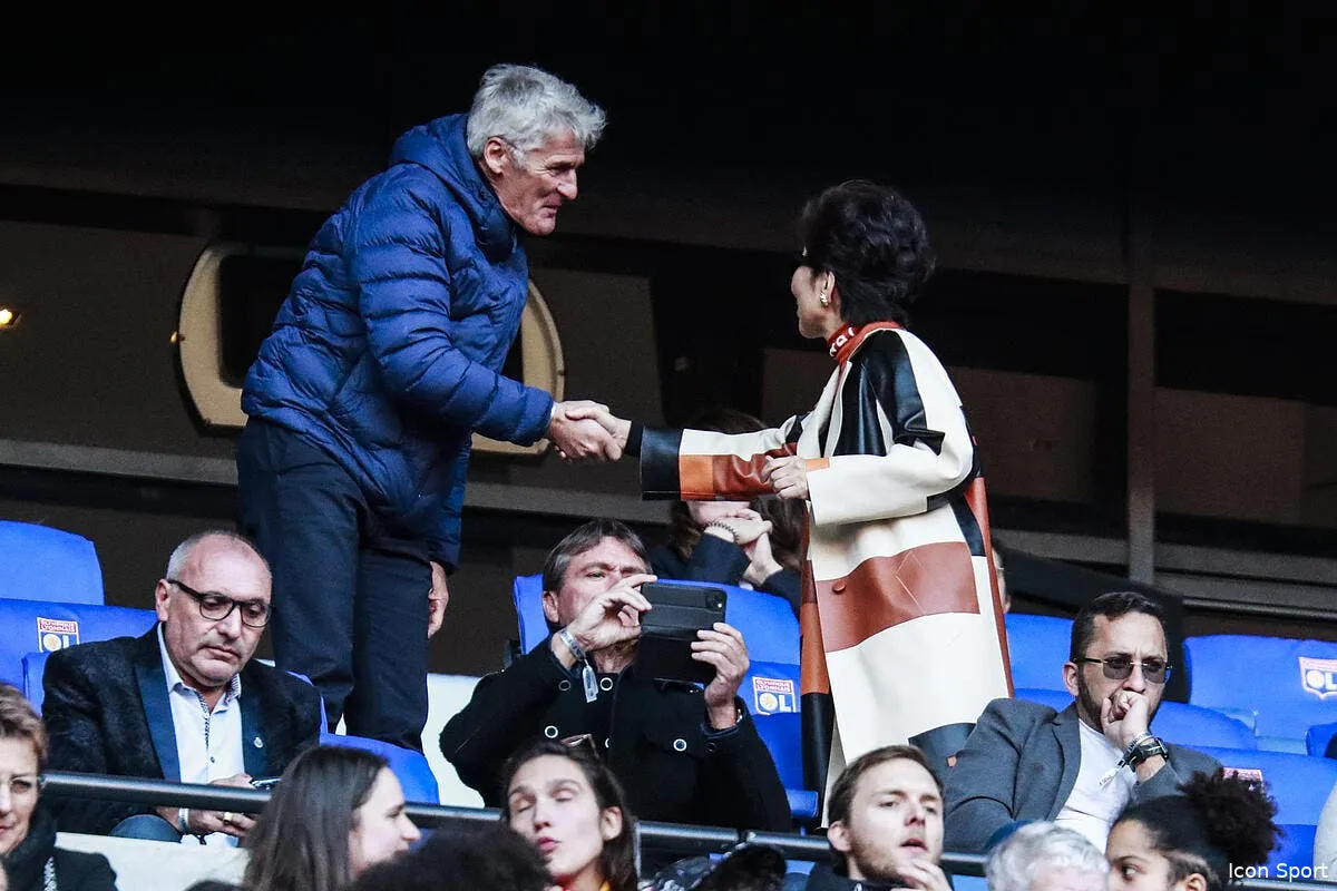 kylian mbappe recrute personnellement pour caen iconsport 212141 0135 379302