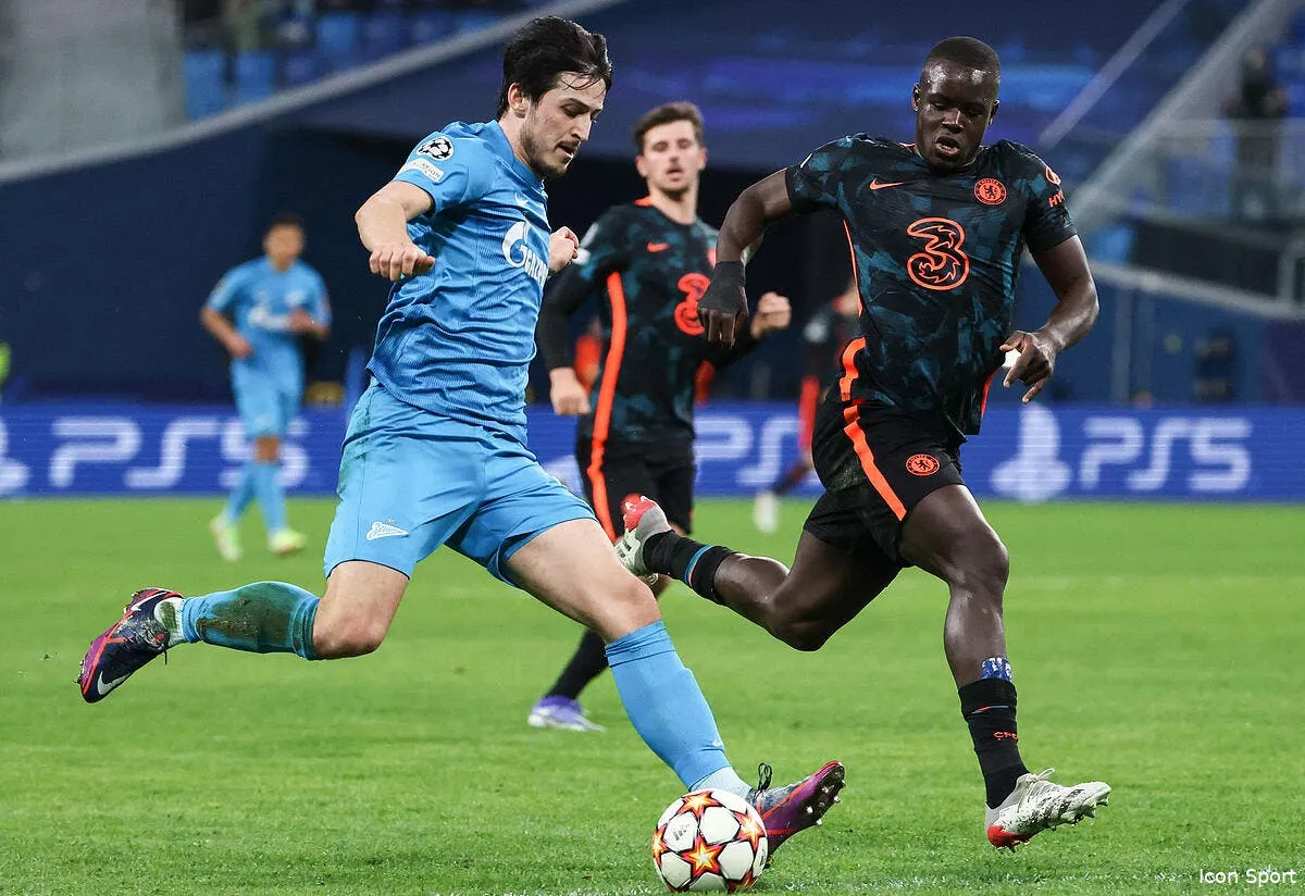 l arrivee d azmoun une premiere etape necessaire pour l ol icon 011794 0051 332293