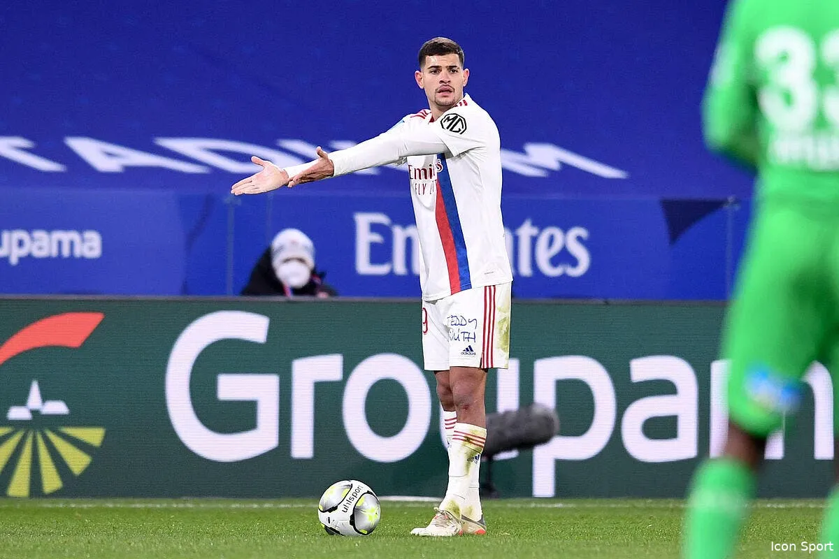 l offre folle est tombee bruno guimaraes sur le depart icon 023508 0282 333275