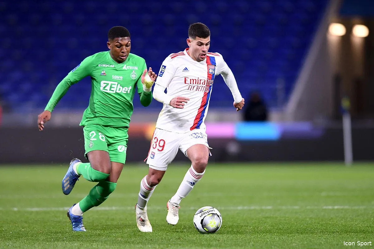 l ol enfonce l asse dans un derby accroche icon 023508 0223 332995