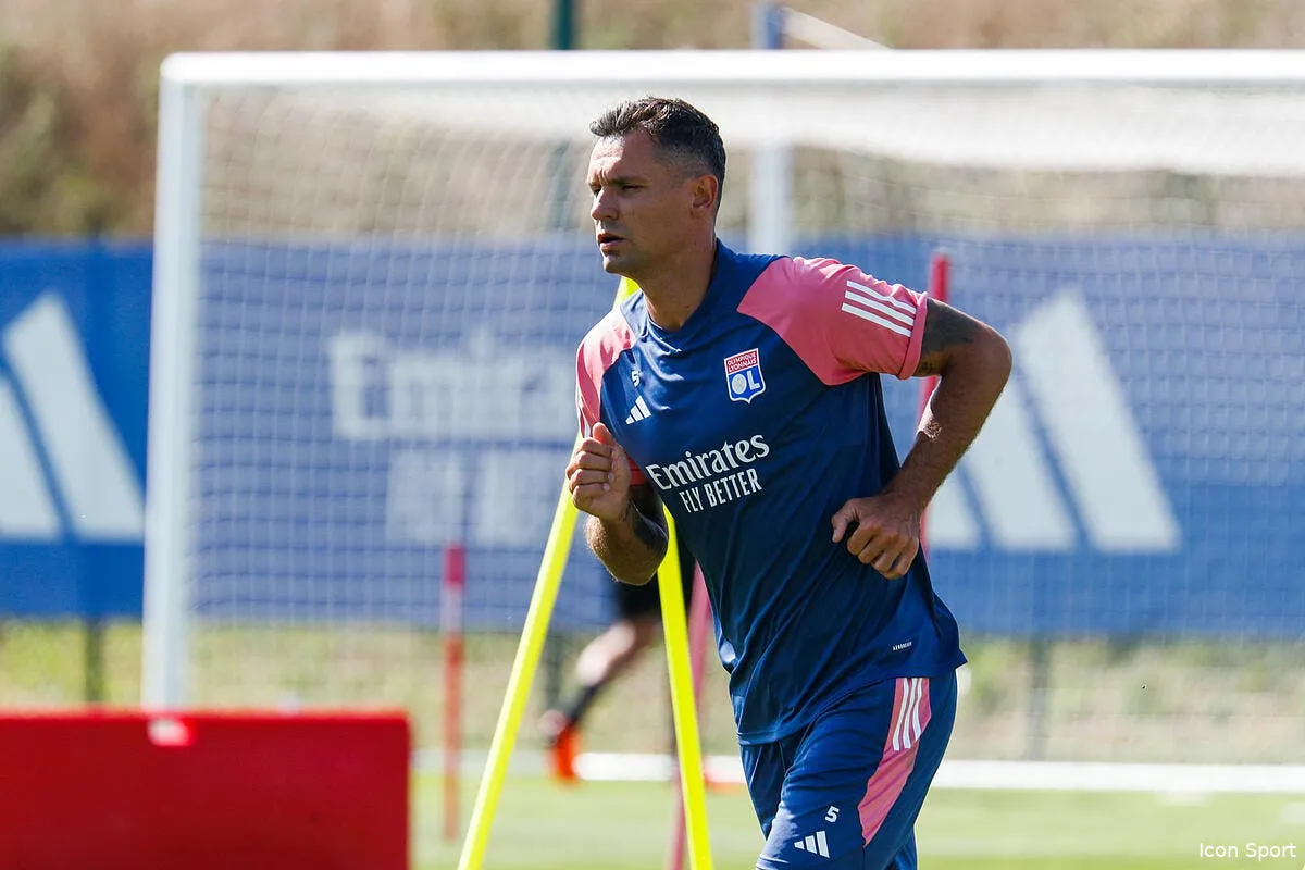 l ol officialise le depart de lovren en grece iconsport 176380 0060 381272