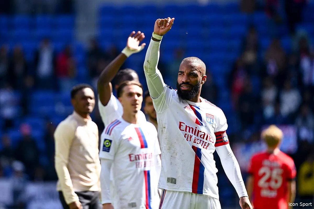 l ol plombe par ses supporters lacazette fait un aveu icon dib 090423 11 01 1 362485