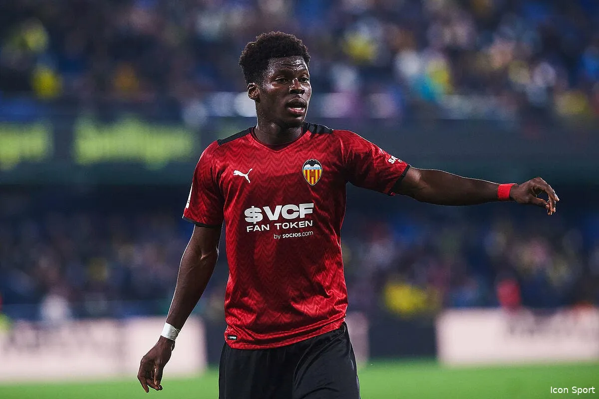 l om a tente un coup de poker en fin de mercato icon 078 vilval20220419 052 349337