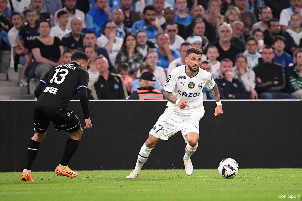 l om booste son salaire clauss reste a marseille icon ab1 4139 359988