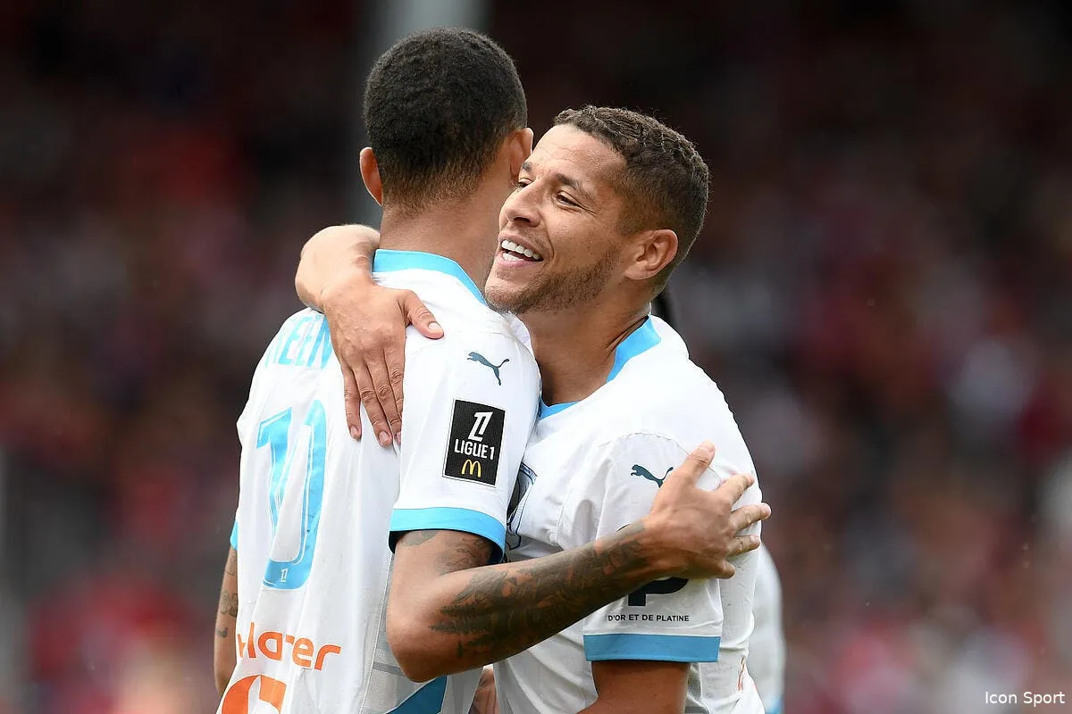 l om designe quatre joueurs pour payer le mercato iconsport 237170 0481 380273