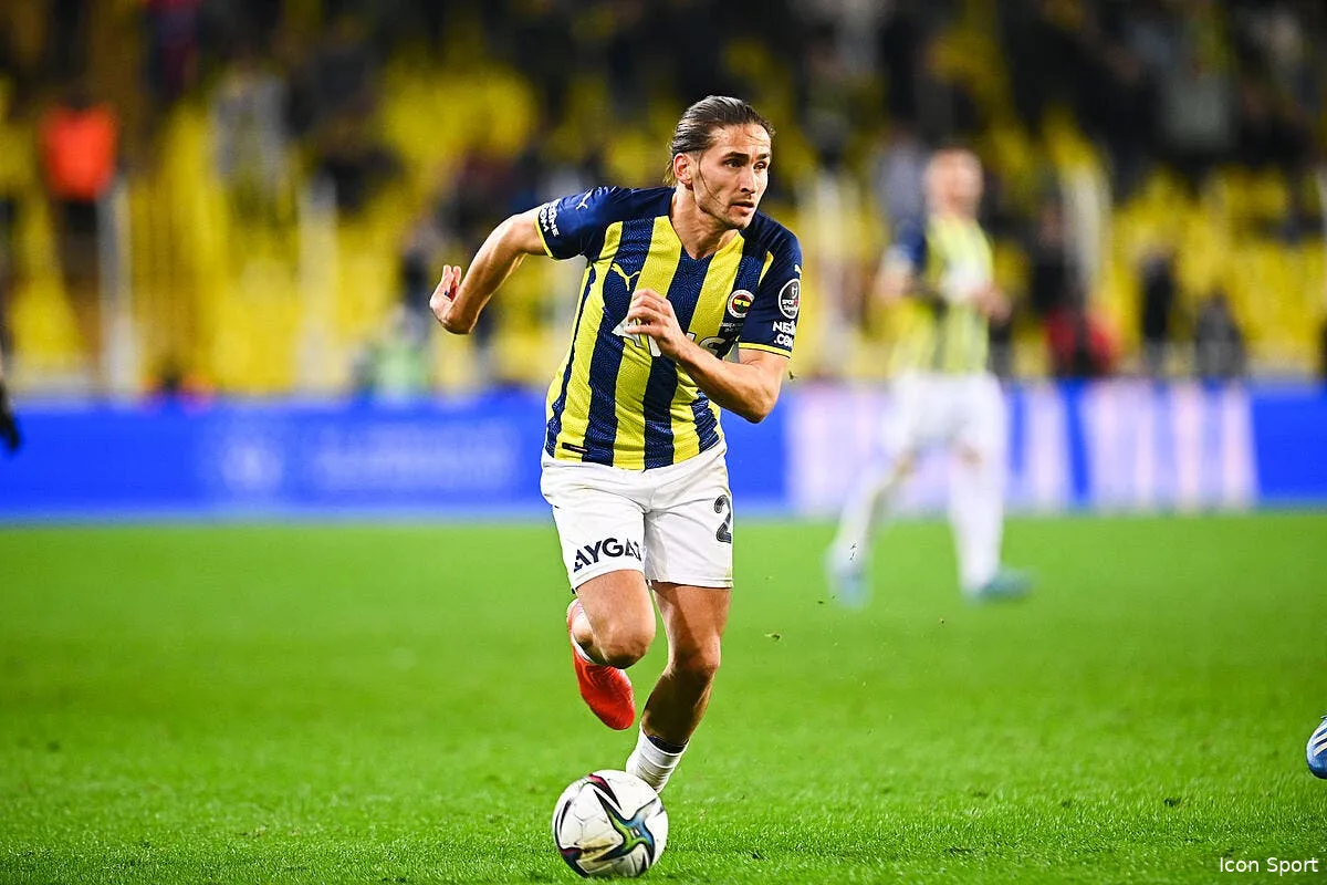 l om et sampaoli se battent pour un milieu de terrain icon sp fenerbahce v hatayspor 20022243 354877