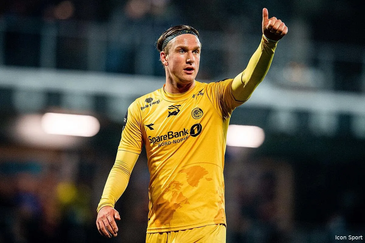 l om fonce vers un buteur offert sur un plateau botheim 343721