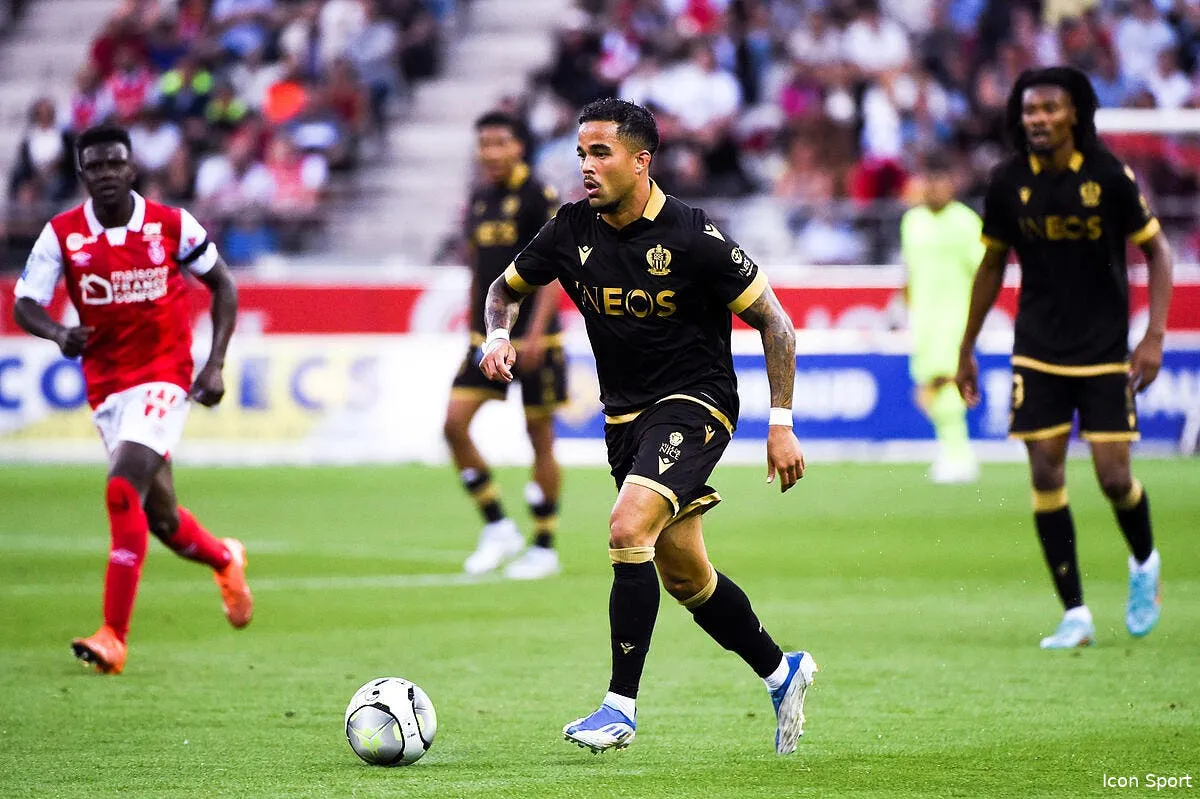 l om s attaque officiellement a justin kluivert icon vp2 9034 1 344025