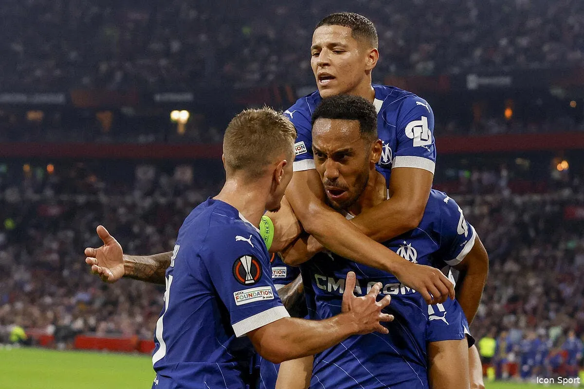 l om sans ses supporters pour le derby a nice icon 704 mtb20230921ajaxvmarseille6656mtbph 366878